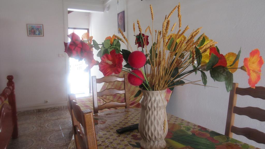 Maison Des Alizes Gros Cap Ngoại thất bức ảnh