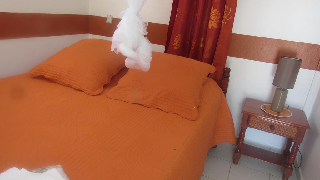 Maison Des Alizes Gros Cap Ngoại thất bức ảnh